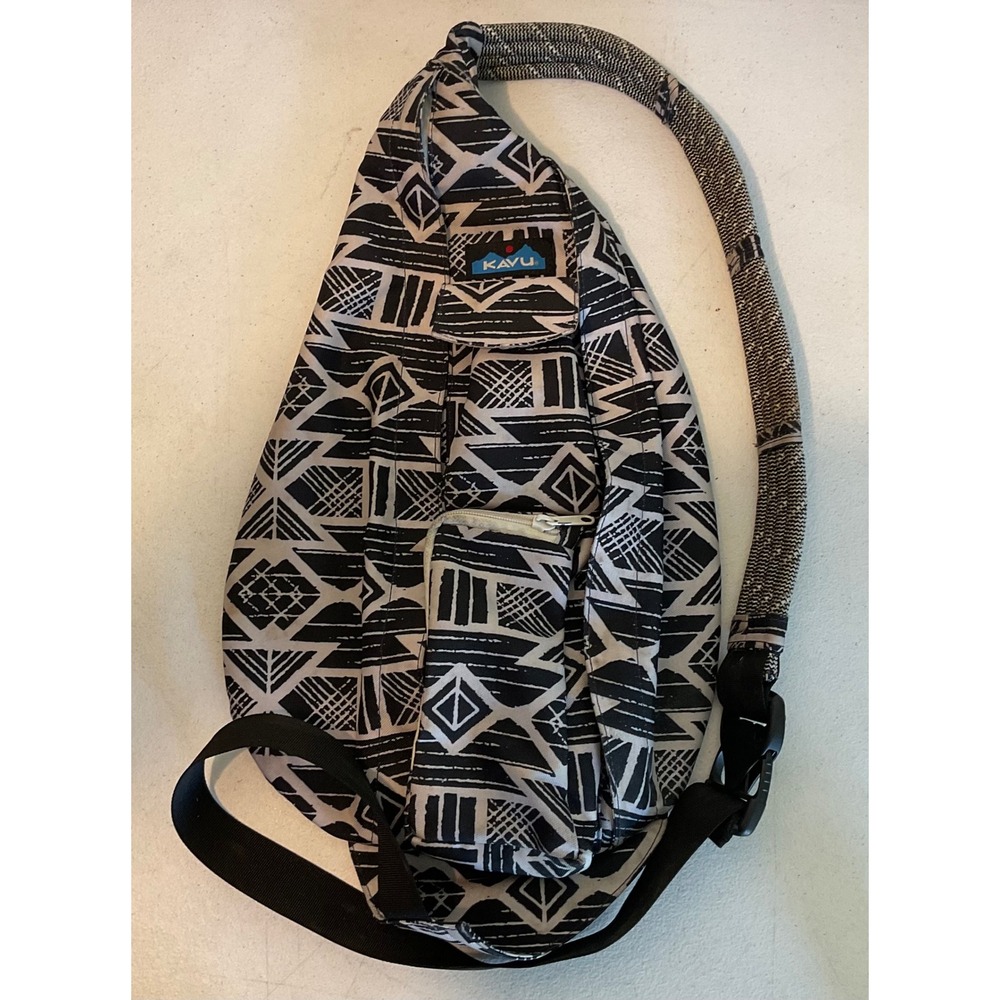 KAVU Rope Bag Crossbody Sling Canvas Geometric Tribal Print Black White